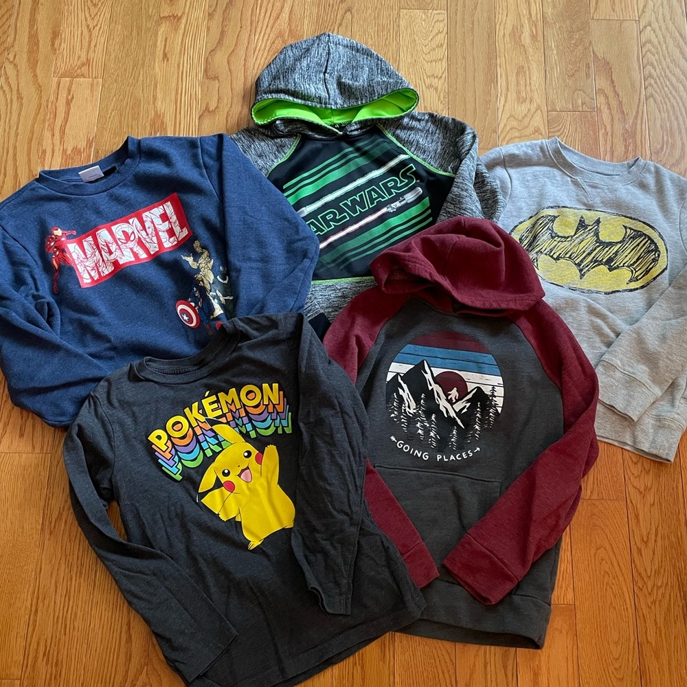 GUC Boys size 8 sweatshirts